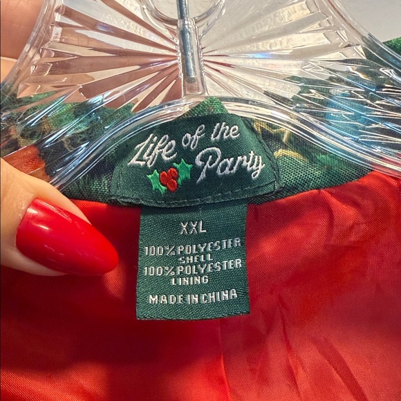 Vibrant Holiday Tree Pattern Suit - Picture 6 of 7